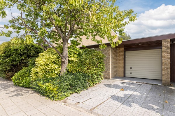 Medium property photo - Souburghlaan 14, 2741 EL Waddinxveen